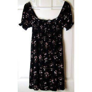 Heart & Hips Womens Summer Dress Size S Small Black Floral Off Shoulder Stretchy